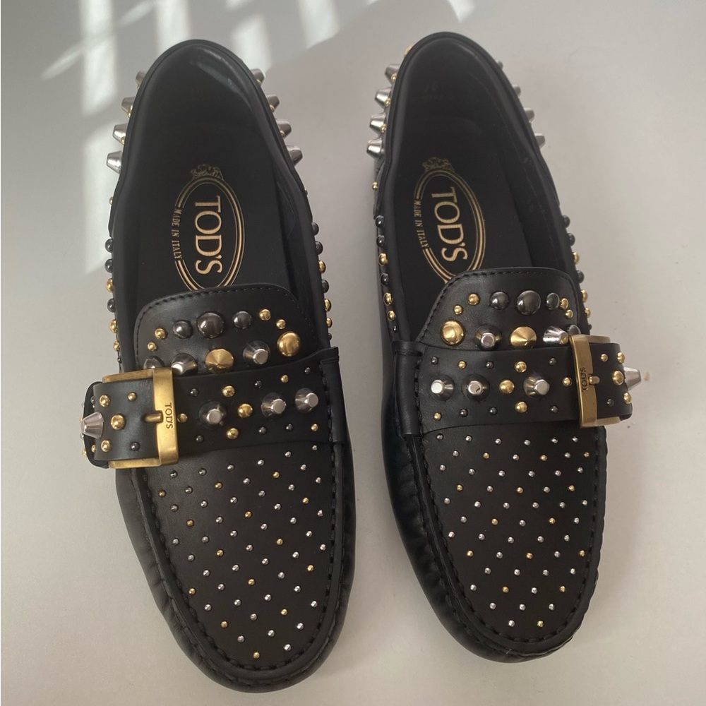 Tod’s Women’s Studded Black Leather Loafers, Gommino Driving Shoes, US 6…